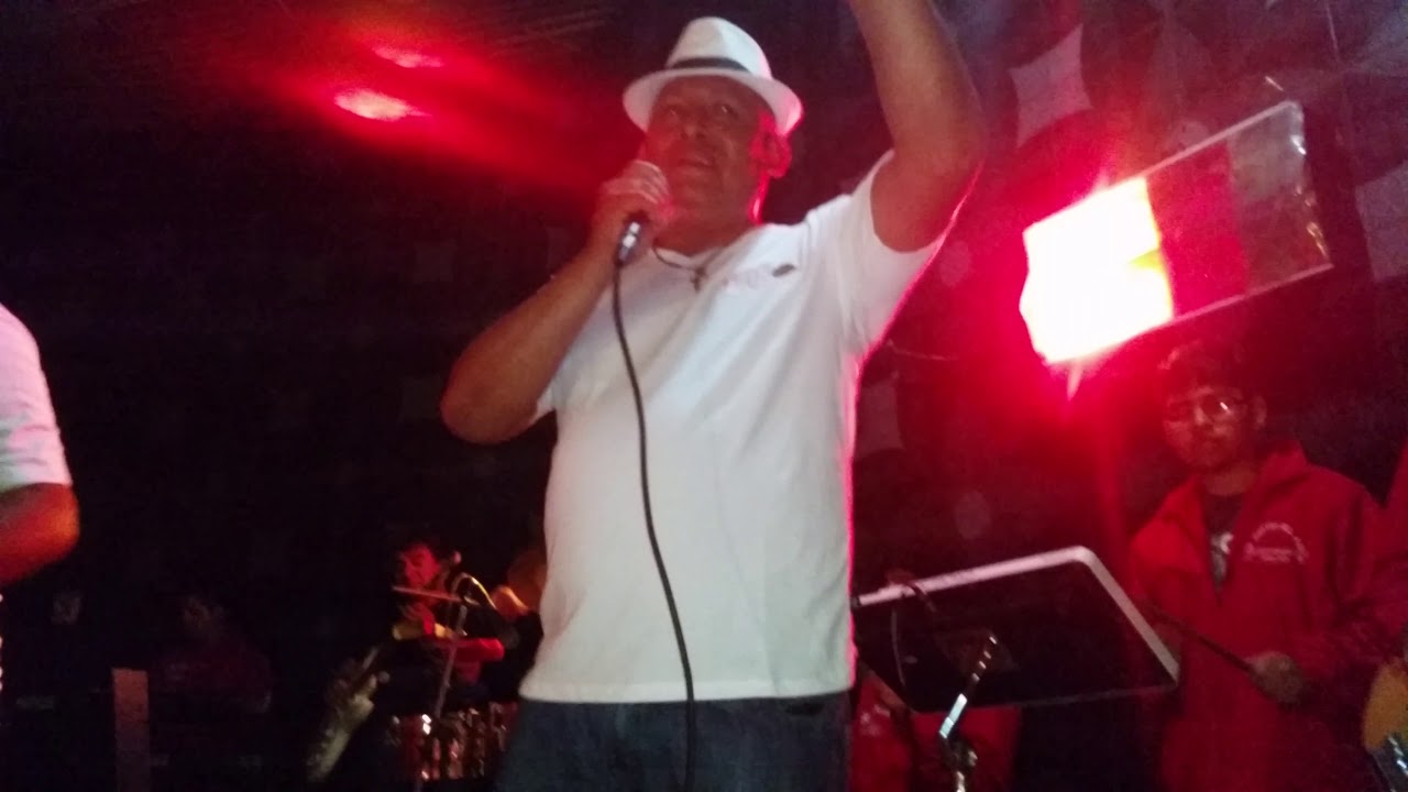 Veliz y los vaqueros. Del amor