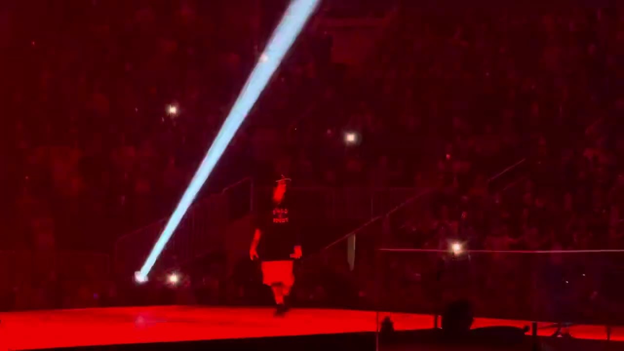 Billie Eilish - “THE DINER” live San Jose 2024