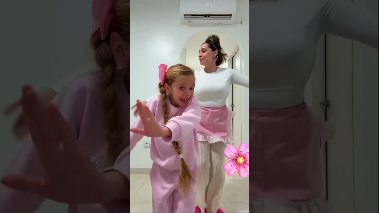 Gitanas Bailando Rumbas En La Casa 💒🩷 Alegr&iacute;a Para Toda La Vida Eterna💚❤️💙#gitanasfyp  #gitanacal&oacute;