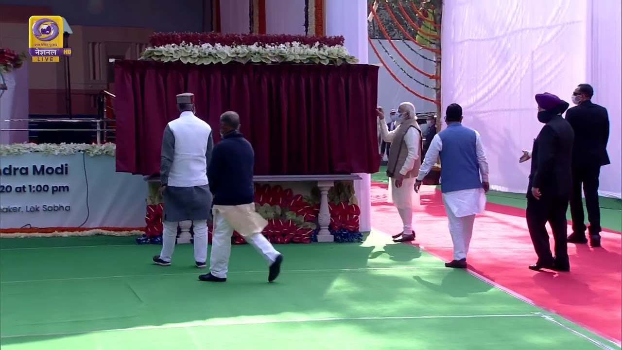 PM Modi unveils a plaque to mark foundation stone laying ceremony of New Parliament Building