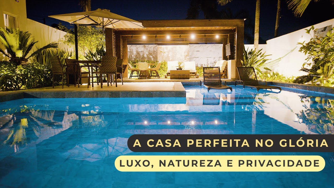 Casa de Luxo no Bairro Glória em Joinville: Conforto, Natureza e Sofisticação.