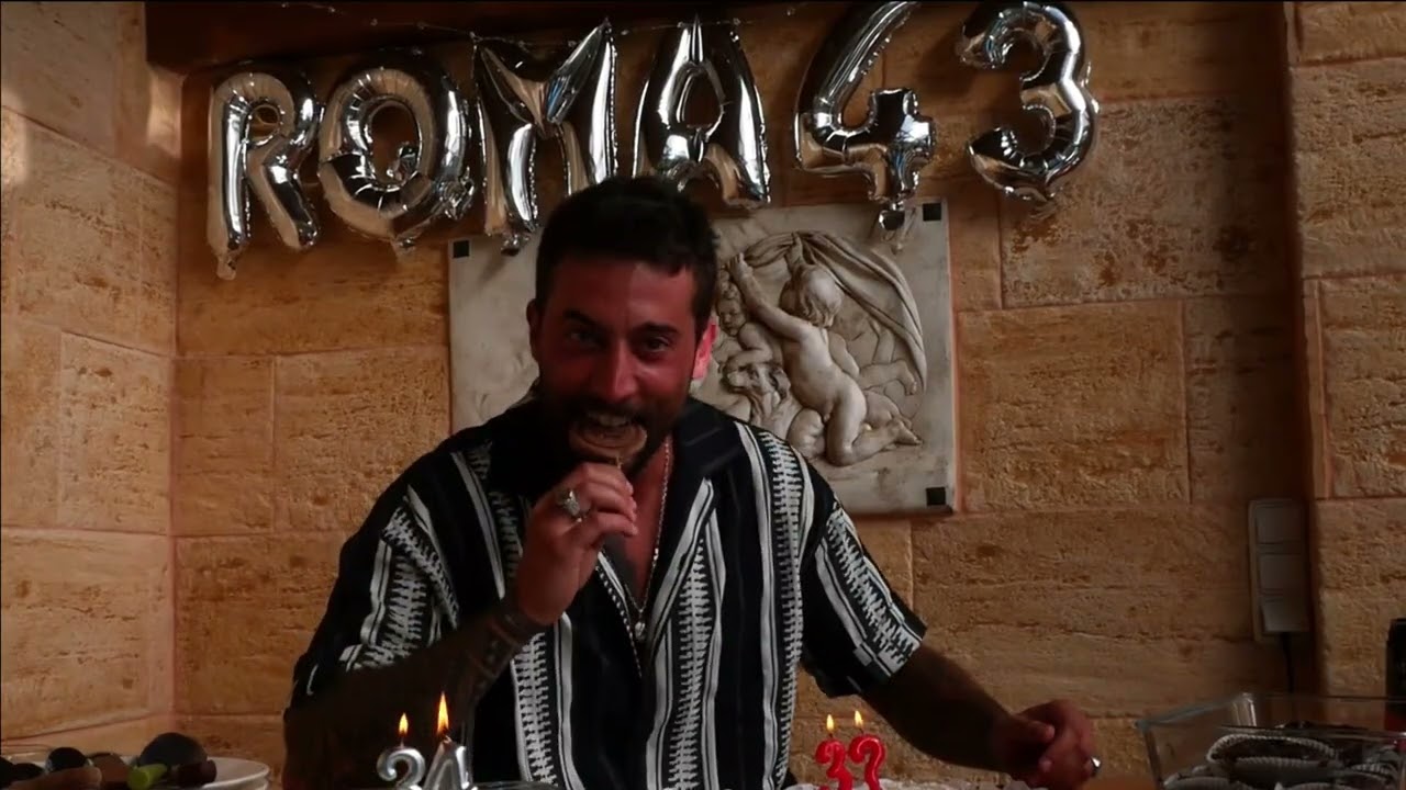FELIZ CUMPLE ROMA!!