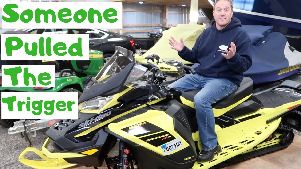 Ski Doo XRS 900 ACE Turbo Renegade 2021 (New Dash Board Gauge, Walk Through)