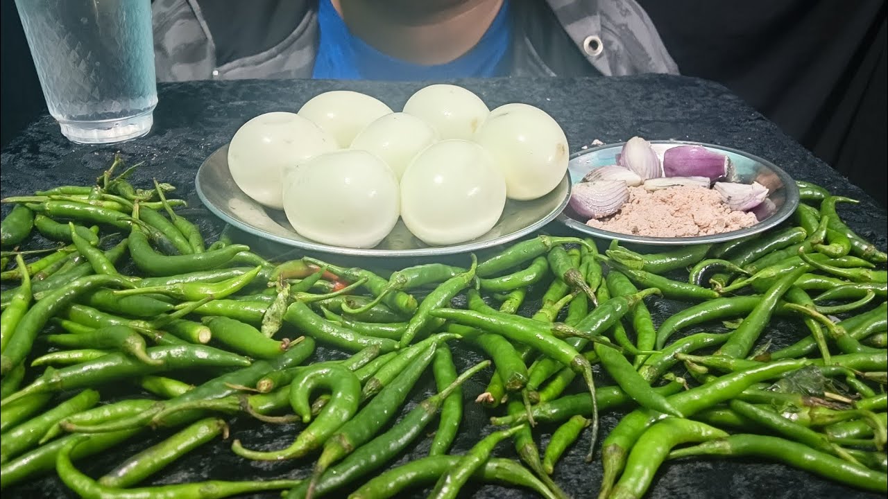 Mukbang !! Eating spicy green chilly with eggs challenge | Can I eat ?