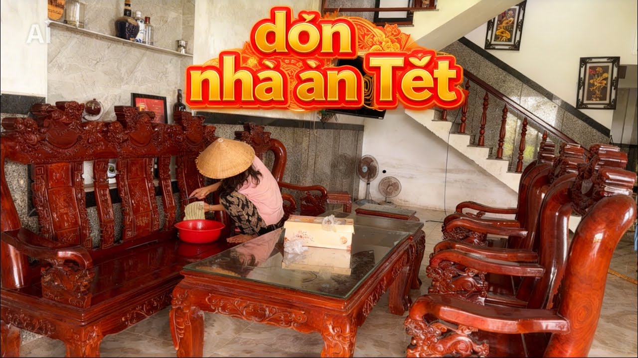 Dọn nhà ăn Tết.  Mới lau bộ bàn ghế thôi mà đã mệt lã người rồi
