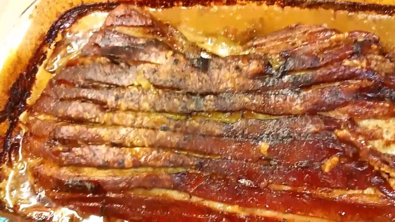 Lassan sűlt császárhús , vajpuha, ropogós, nem lehet elrontani 😄