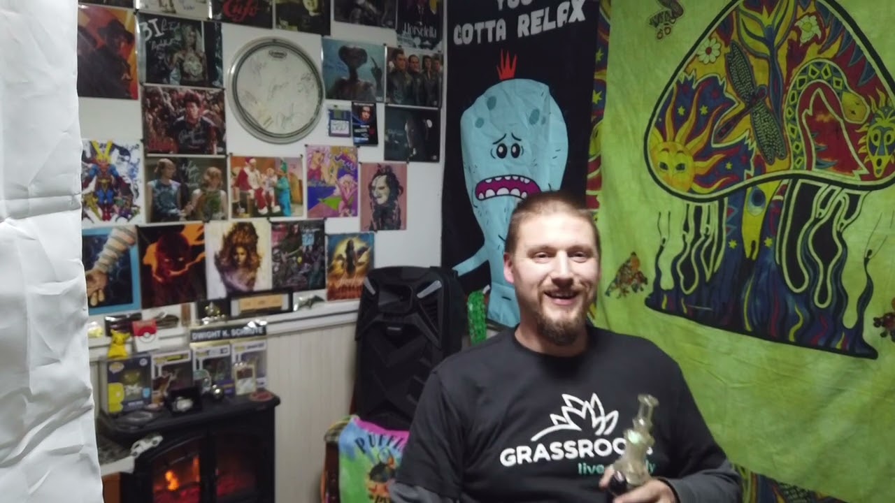 Banana Glue by PHG, Russia plays &ldquo;Fck around and find out!&rdquo;