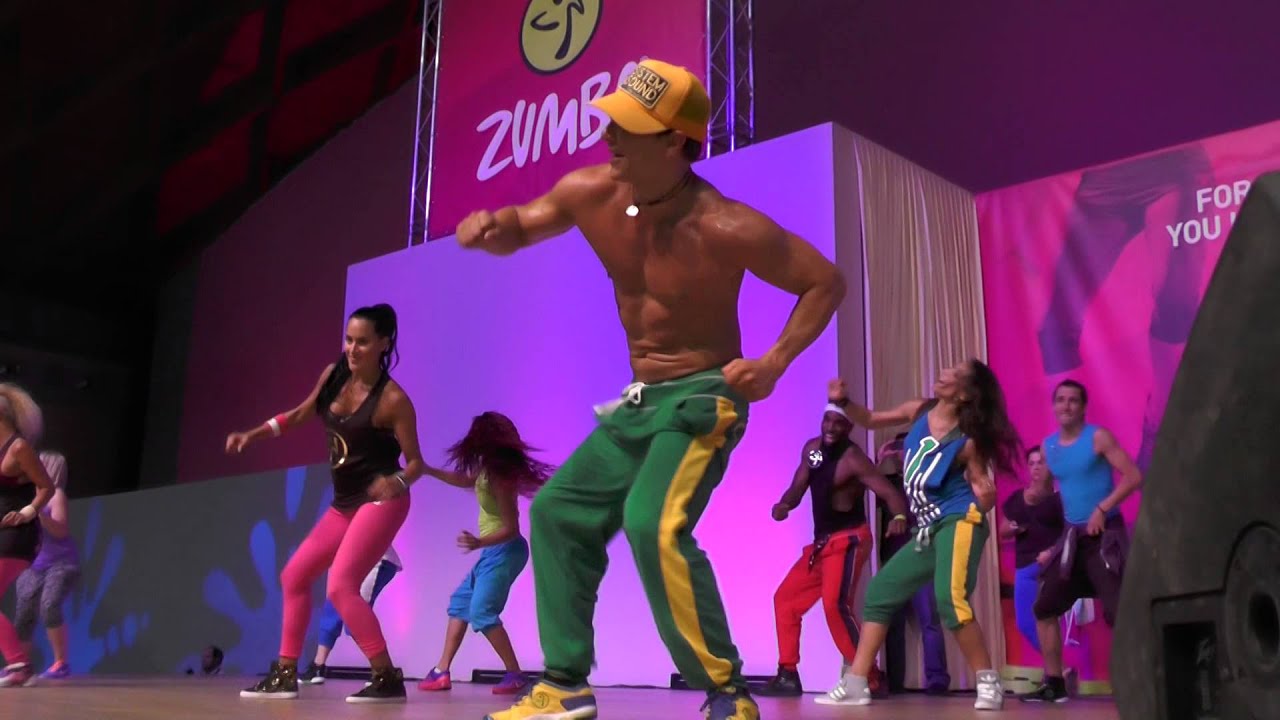 Beto Perez on Rimini Wellness 2014 - song Jive Bunny & The Mastermixers - Can Can You Party [HD]