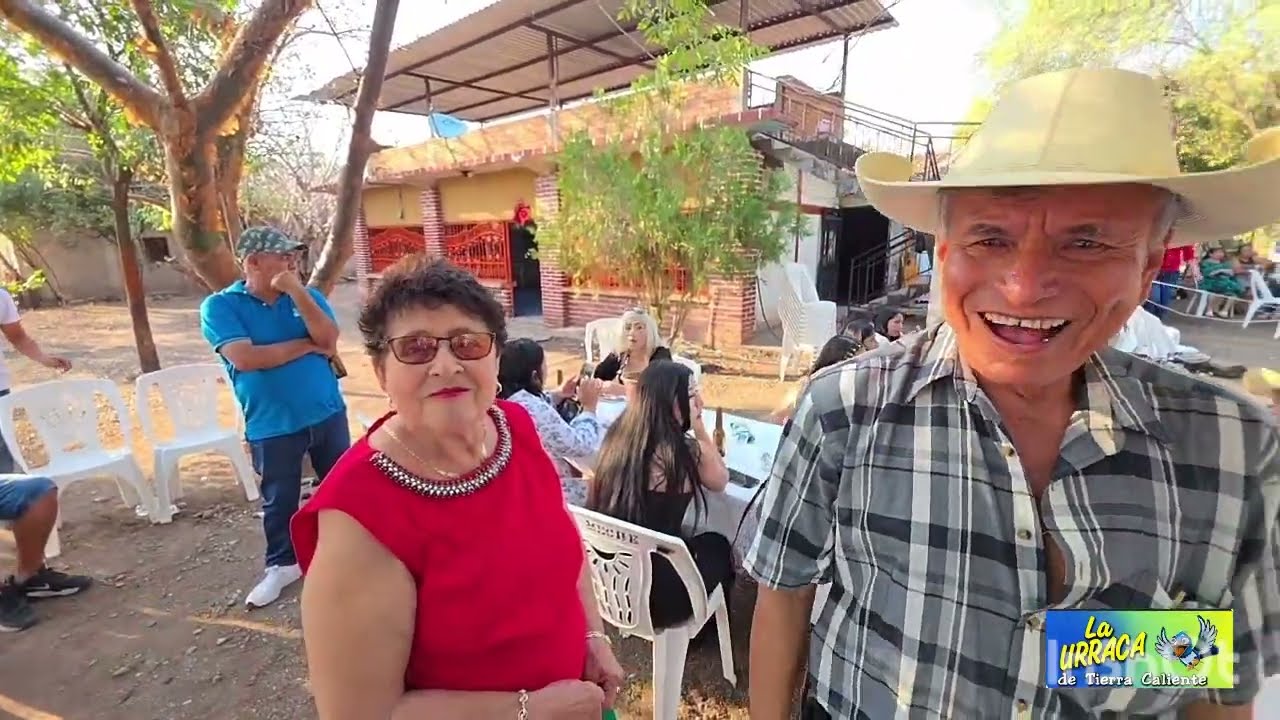 Cumpleaños de él señor Felipe valencia de los bancos Michoacán #1