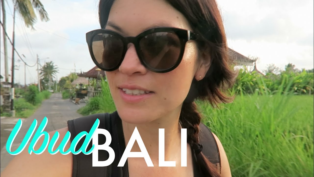 AIRBNB TOUR, MONKEYS & A FIRE DANCE // Ubud, Bali