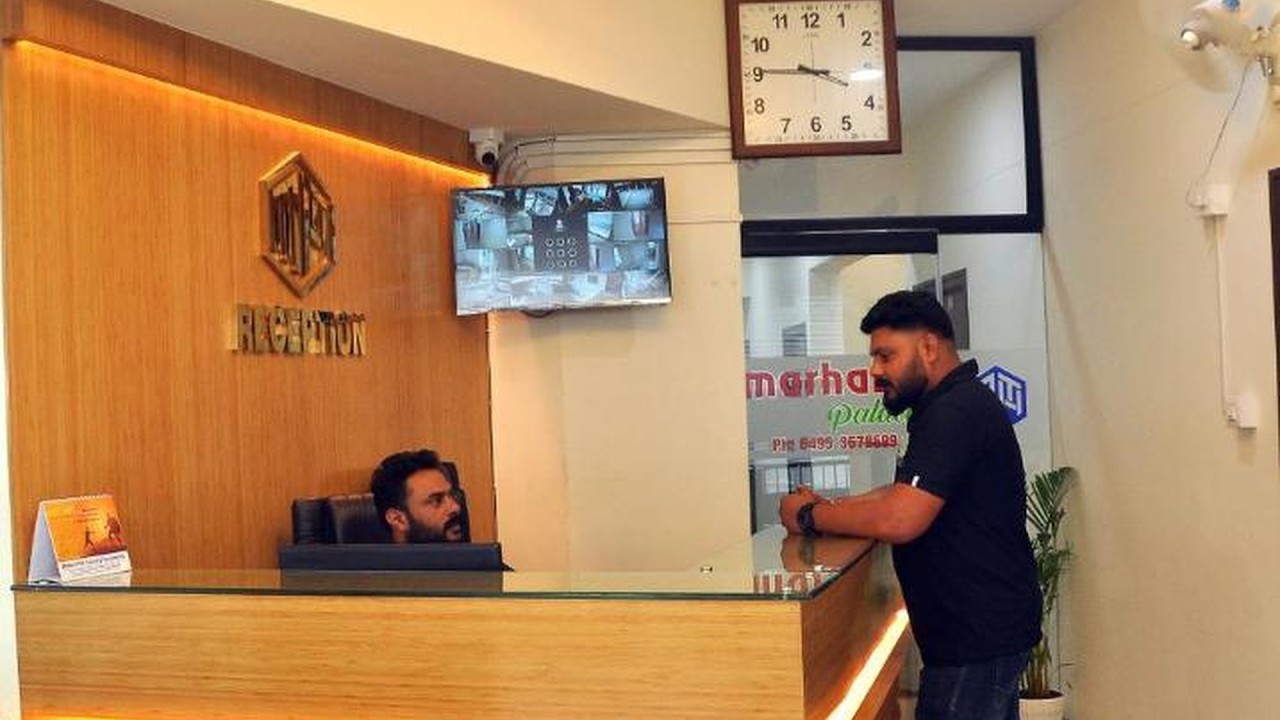 MARHABA PALACE | Kozhikode / Calicut, India | Hotel Review 🏨