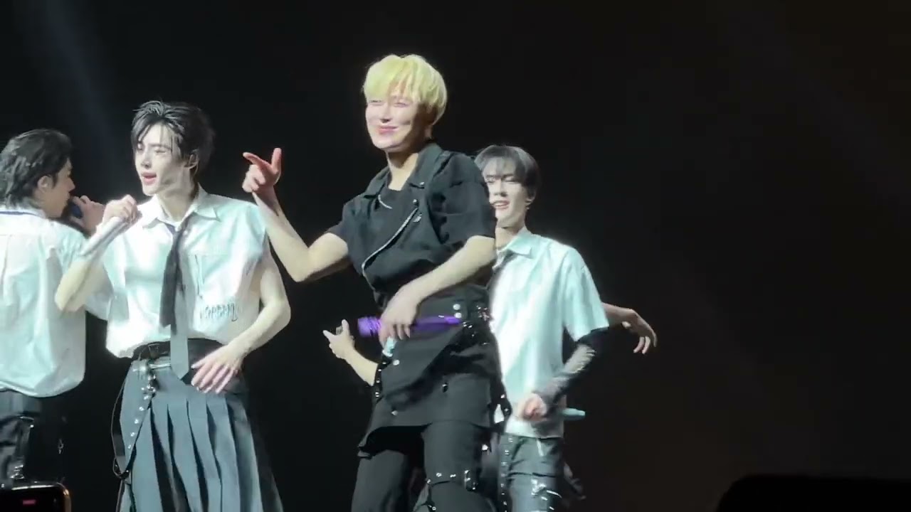 [FANCAM] ENHYPEN (엔하이픈) FATE+ TOUR in Tacoma - Attention Please + ParadoXXX Invasion + Tamed-Dashed