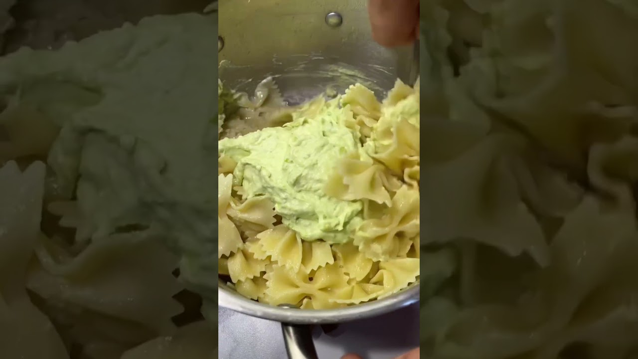 Зеленая паста Чиззз