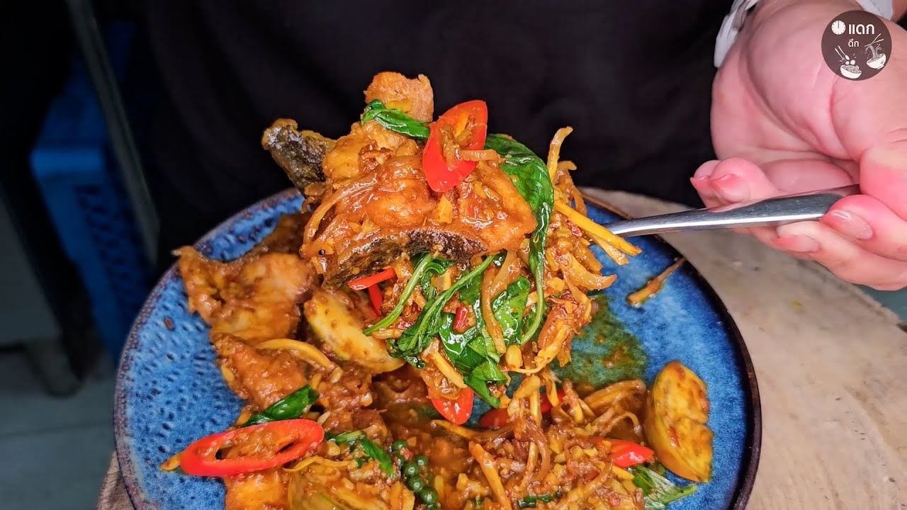 ธาร ร้านอาหารแพริมน้ำ อยุธยา ส่งต่อตำนานกว่า 40 ปี อาหารไทยต้นตำรับ สไตล์ไทยโมเดิร์น