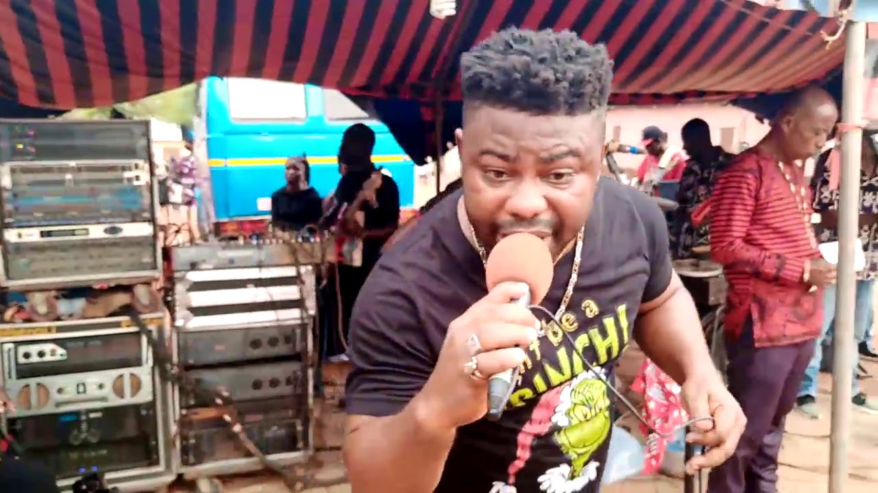 ADOFO JNR PERFORMED ENA PA @ J A ADOFO 'S GRANDMA FUNERAL