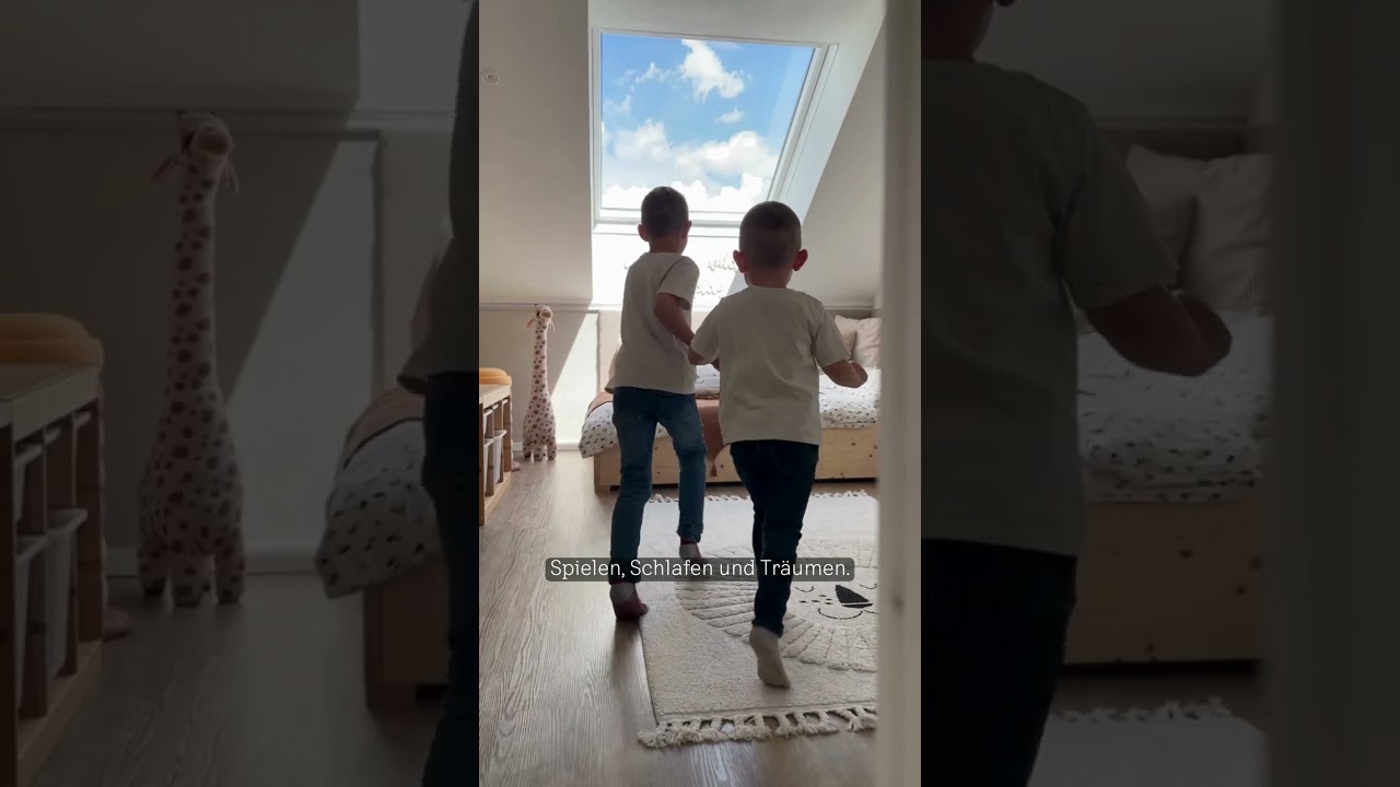 Kinderzimmer mit Dachfenster