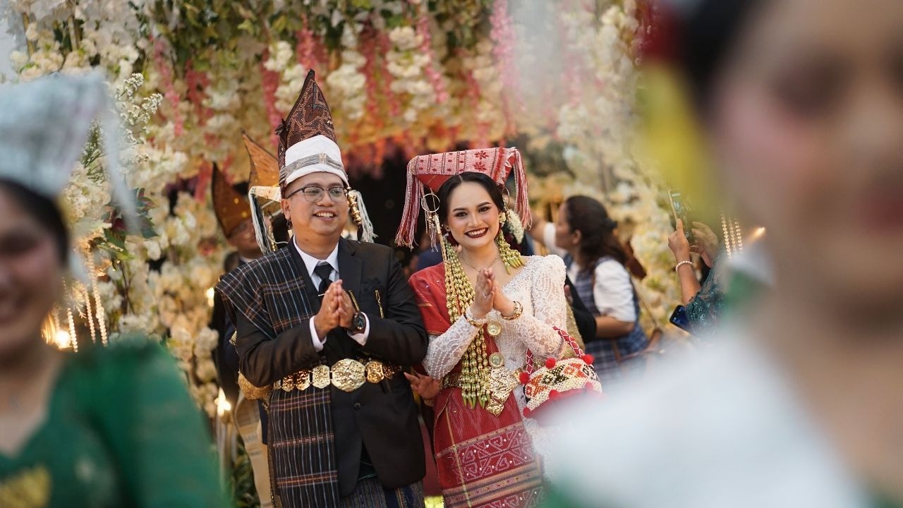 Pernikahan Adat Batak - Clinton & Mita (Highlight Cinematic)