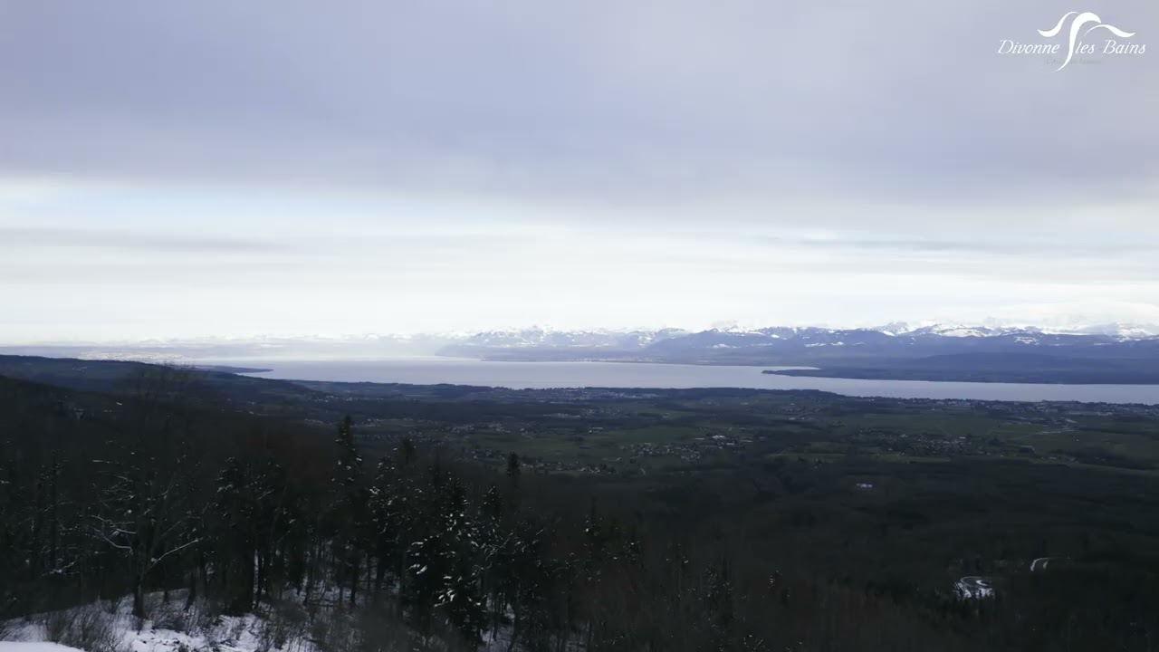 La neige est de retour sur le Jura