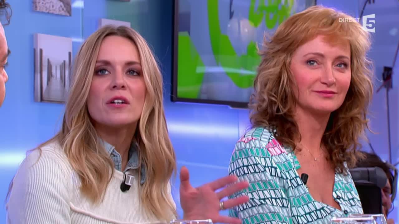 DiCaire, Roumanoff et Ferrier racontent leur adolescence - C à vous - 28/10/2014
