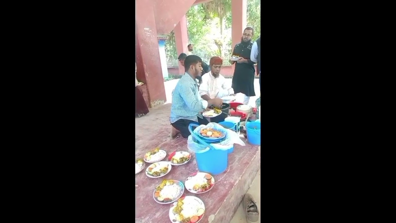 পালং প্রতিবন্ধী ব্যক্তিদের একতার সংগঠনের পক্ষ থেকে এই বনভোজন আয়োজন হয়েছিল #vairalpost