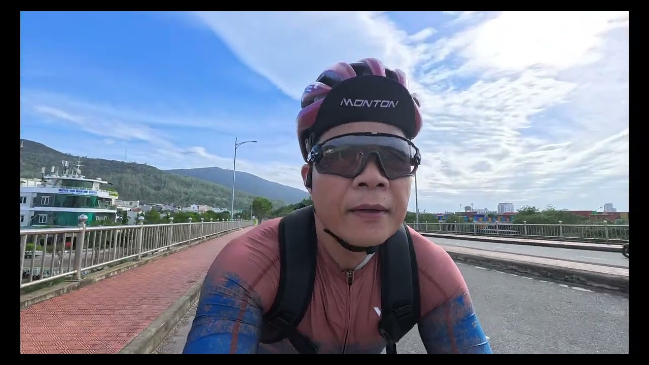 Da Nang Bike Ride – Day 2 | Sơn Tra Peninsula & Hai Van Pass