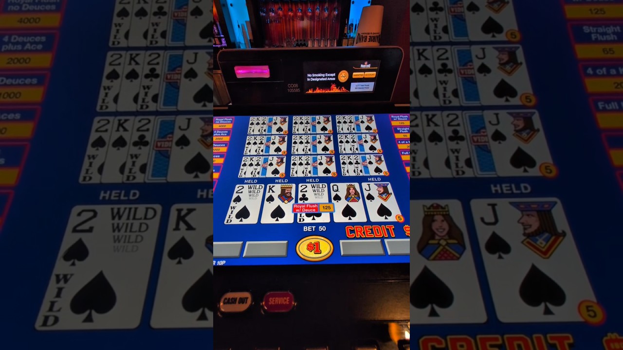 Four ROYAL FLUSHES w/ Deuces! #deuceswildbonus  #videopoker