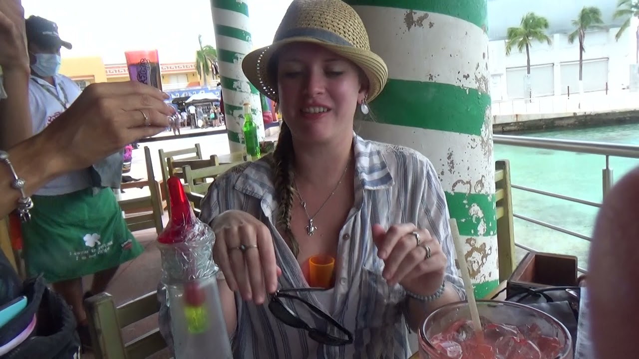 Senor Frog Shots