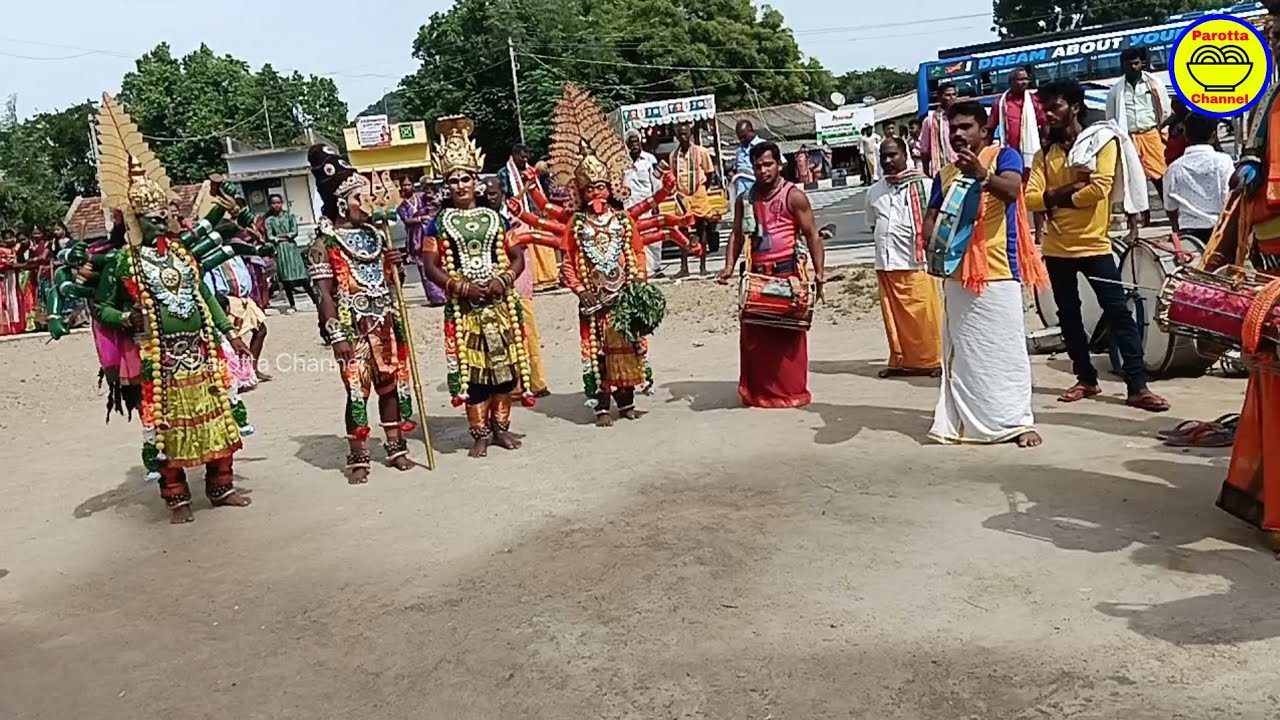 காளி அம்மன் வேசத்தில் ஆட்டம் | Festival dance | Parotta Channel. 