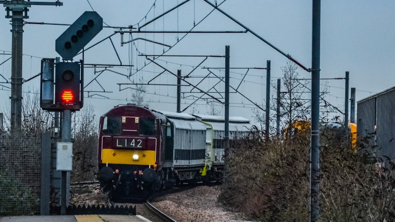Trains at: Nuneaton (NUN/WCML) | Wednesday 22/12/21 (Feat. class 20s)