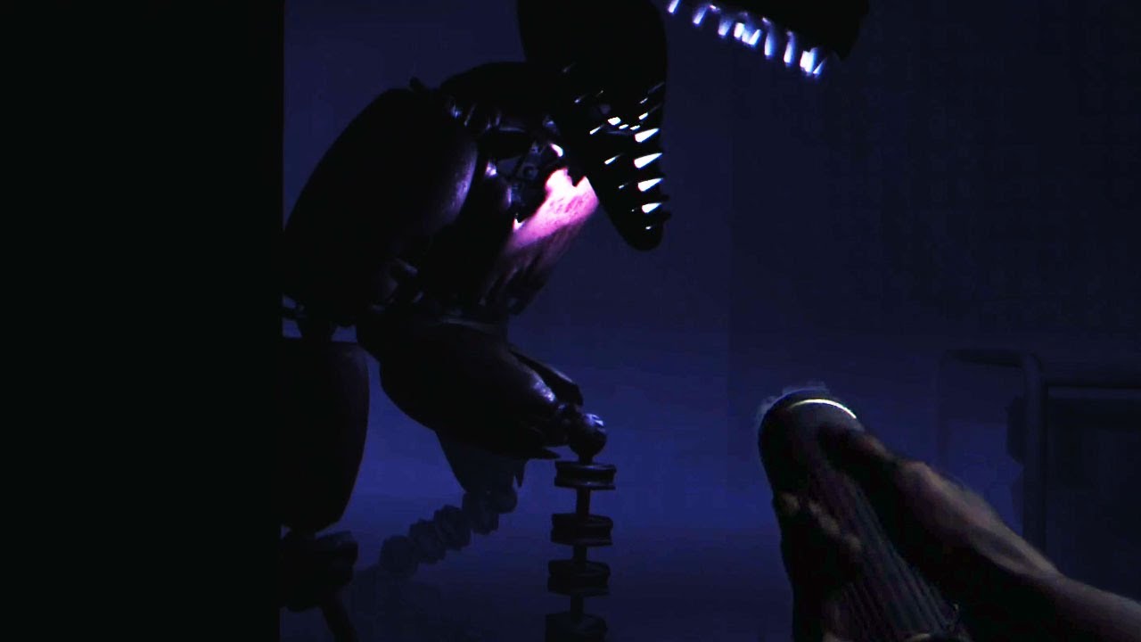 HIDING FROM FOXY AFTER HE ATE THE NIGHTGUARD... | FNAF Fredbear and Friends Reboot