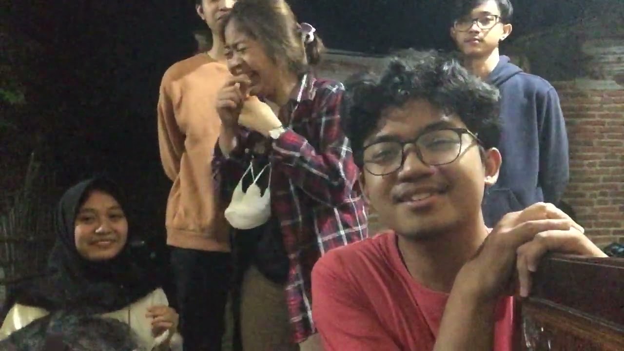 nyanyi 'belah duren' + no laugh challenge