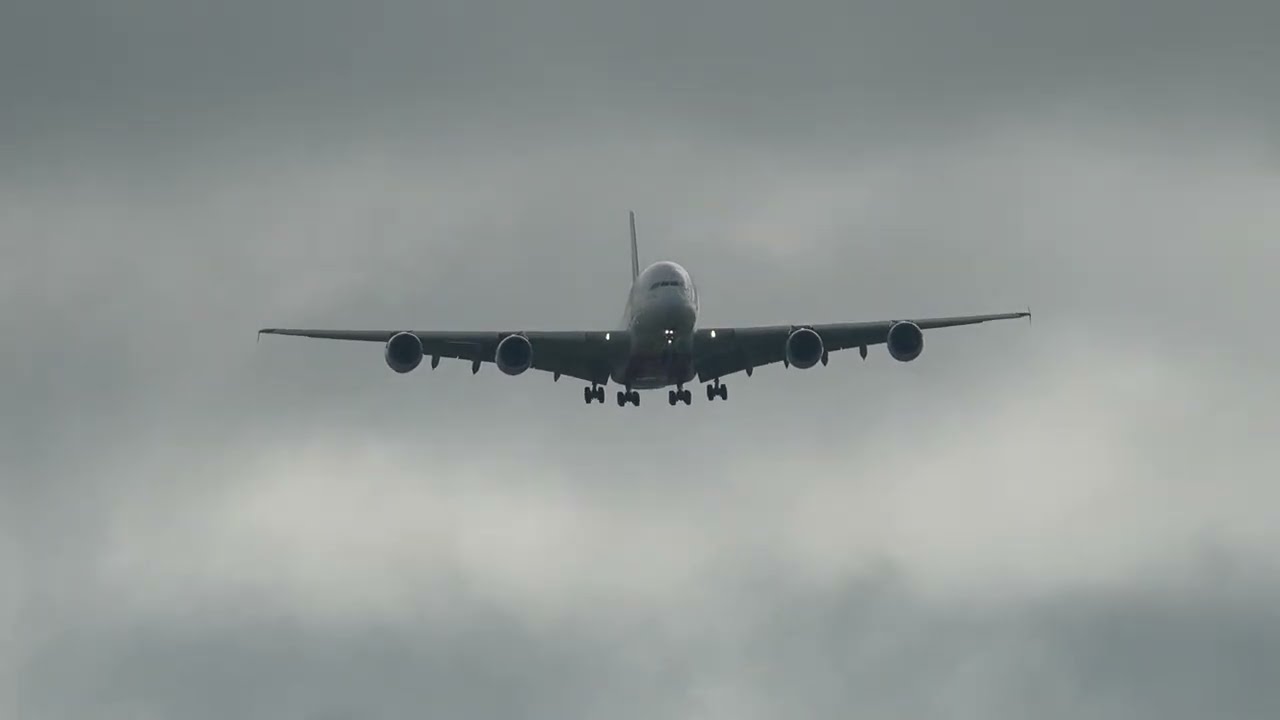 Birmingham Airport LIVE - Tues 6th Oct 2026