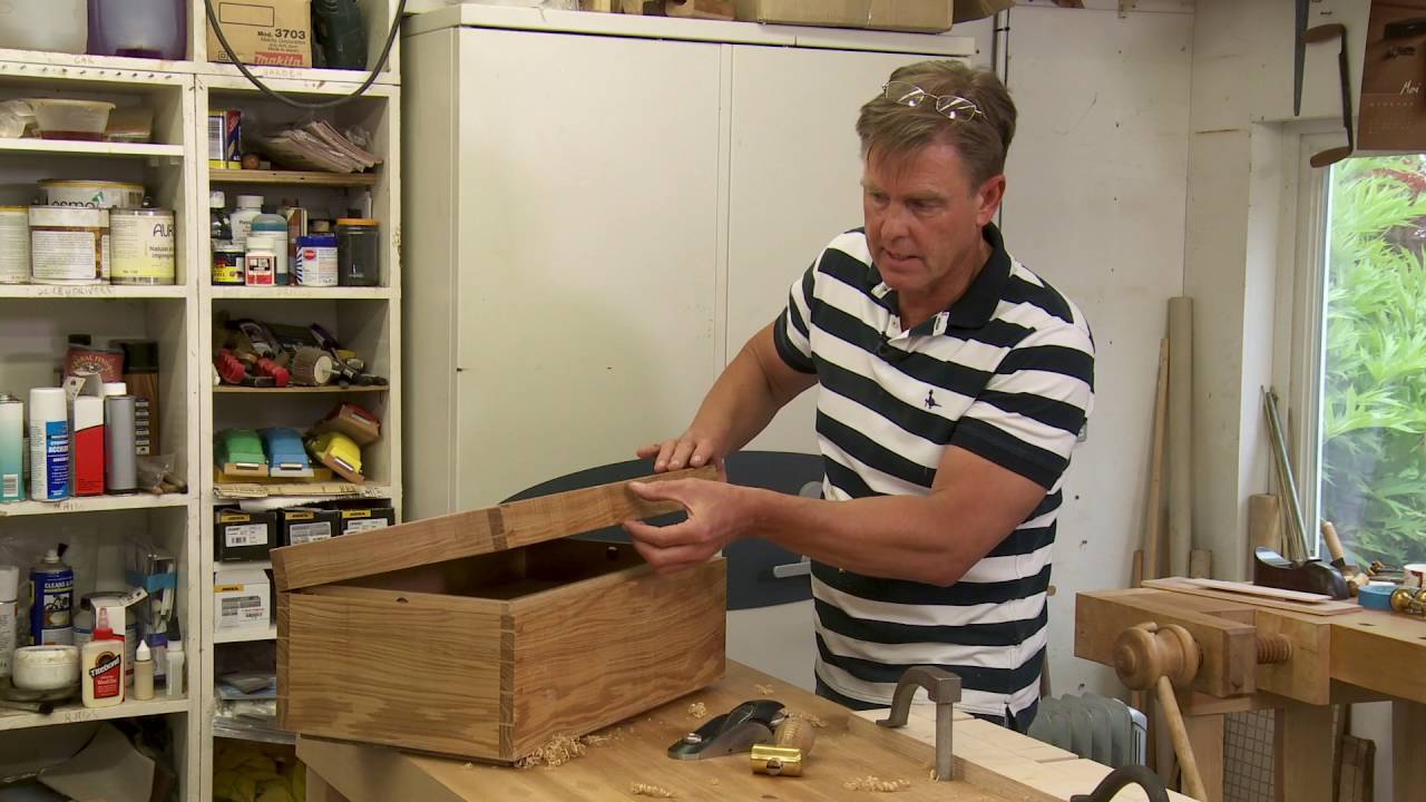 Box Making Techniques    A Soft Close Lid