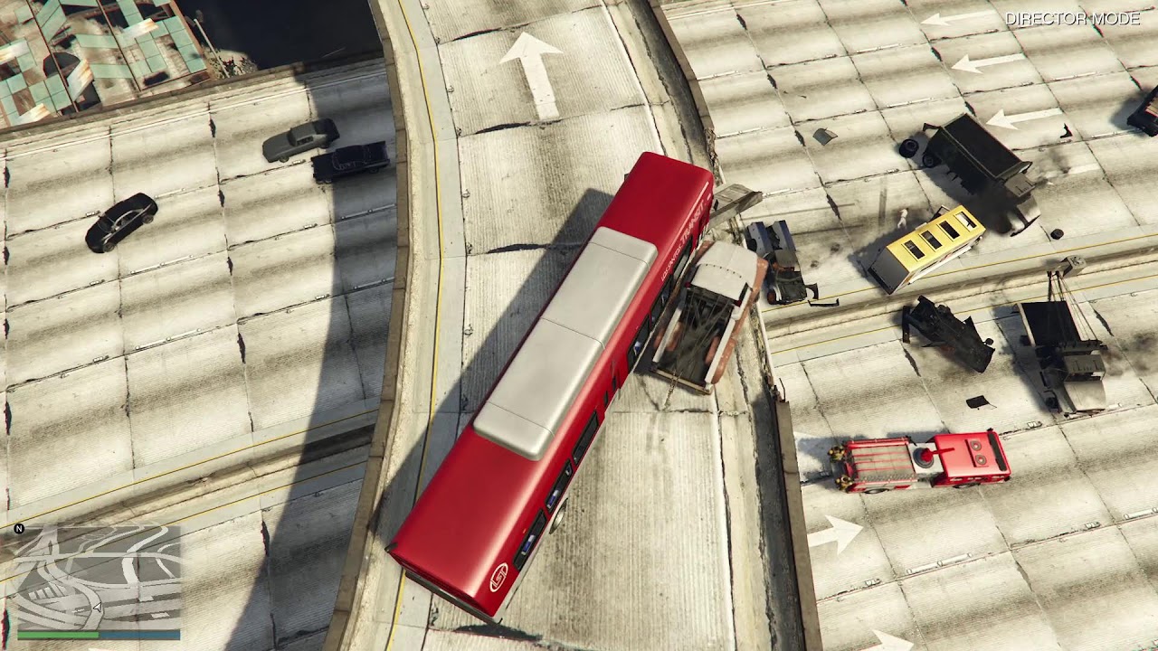 INSANE GTA 5 GLITCH – NPCS DRIVE OFF OVERPASS & EXPLODE! 🤯CAR GO BOOM CRASH TEST CAR GUN MODE