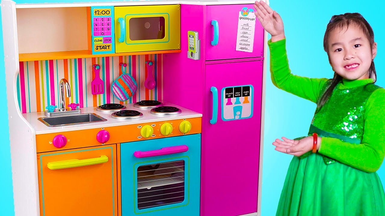 Jannie Cocinota de Juguete | Pretend Play Cooking with Kitchen Toy |Niños Juguan a Cocinar