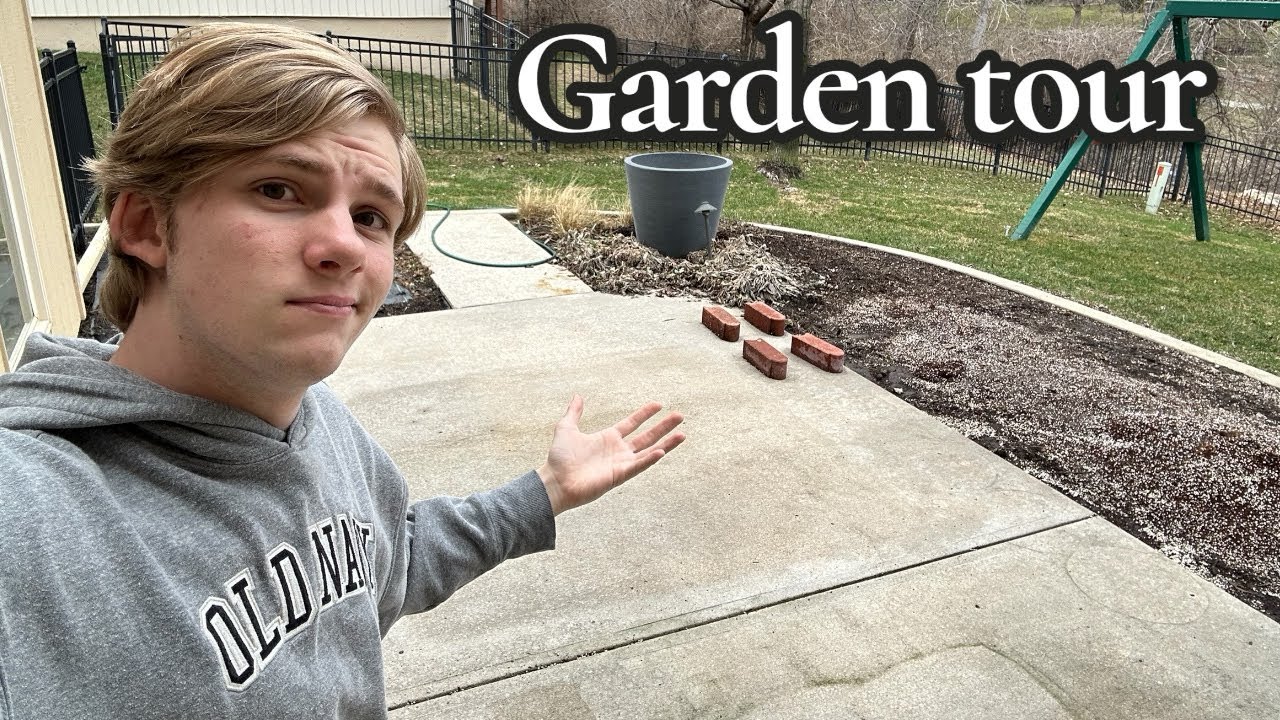 Informational garden tour