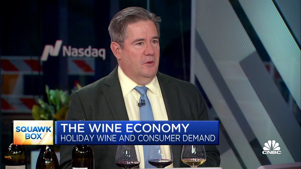 Food & Wine's Ray Isle reveals his top holiday wine picks