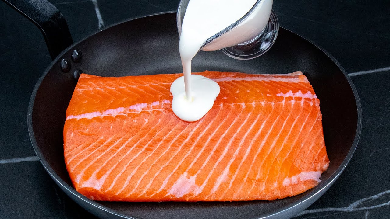 Od té doby, co jsem našla tento recept, připravuji lososa pouze na pánvi se zakysanou smetanou!
