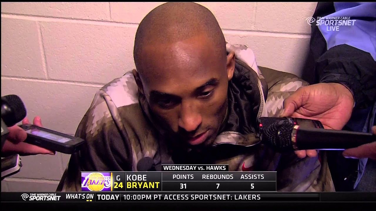 03 13 2013   Lakers vs  Hawks   Kobe Bryant Incensed About Dahntay Jones' Dirty Play