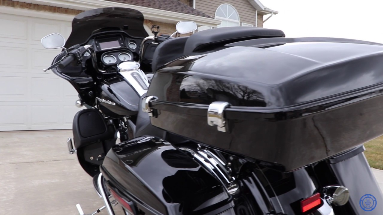 AdvanBlack Razor Tour Pack