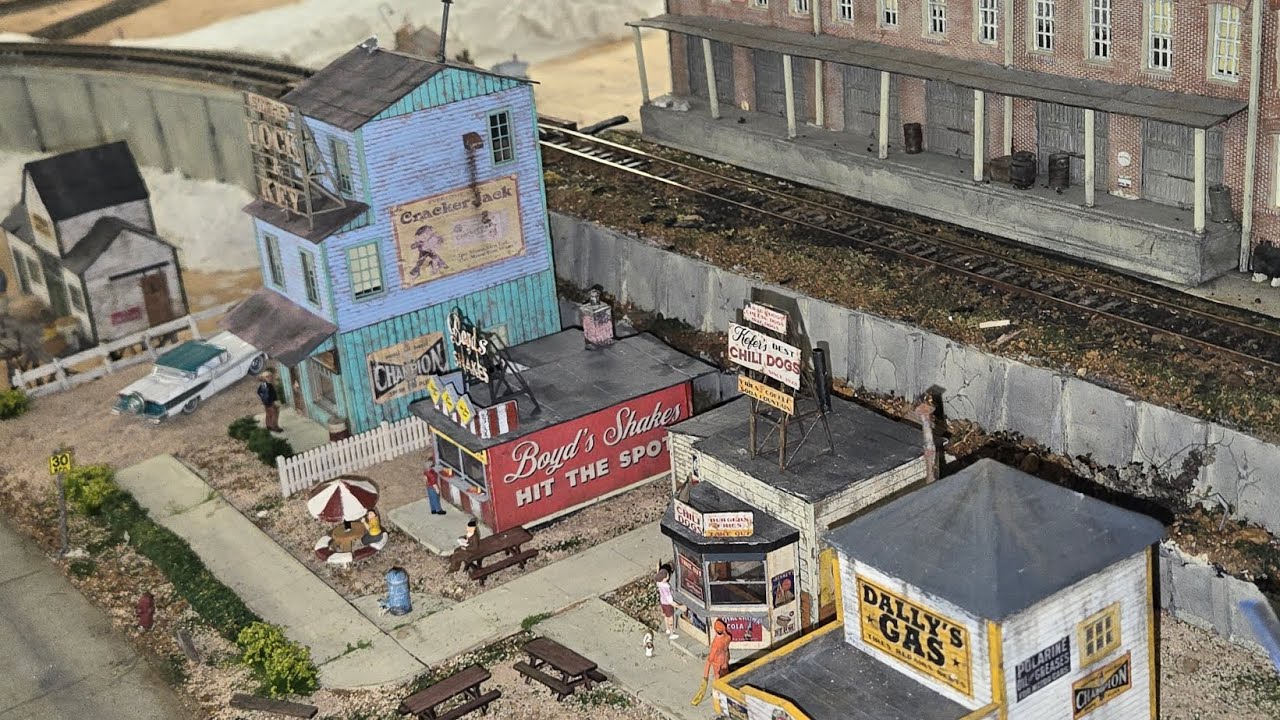 Episode #66...Layout projects in scenery and structures!  (pre-blizzard edition 😆😬🥶) 