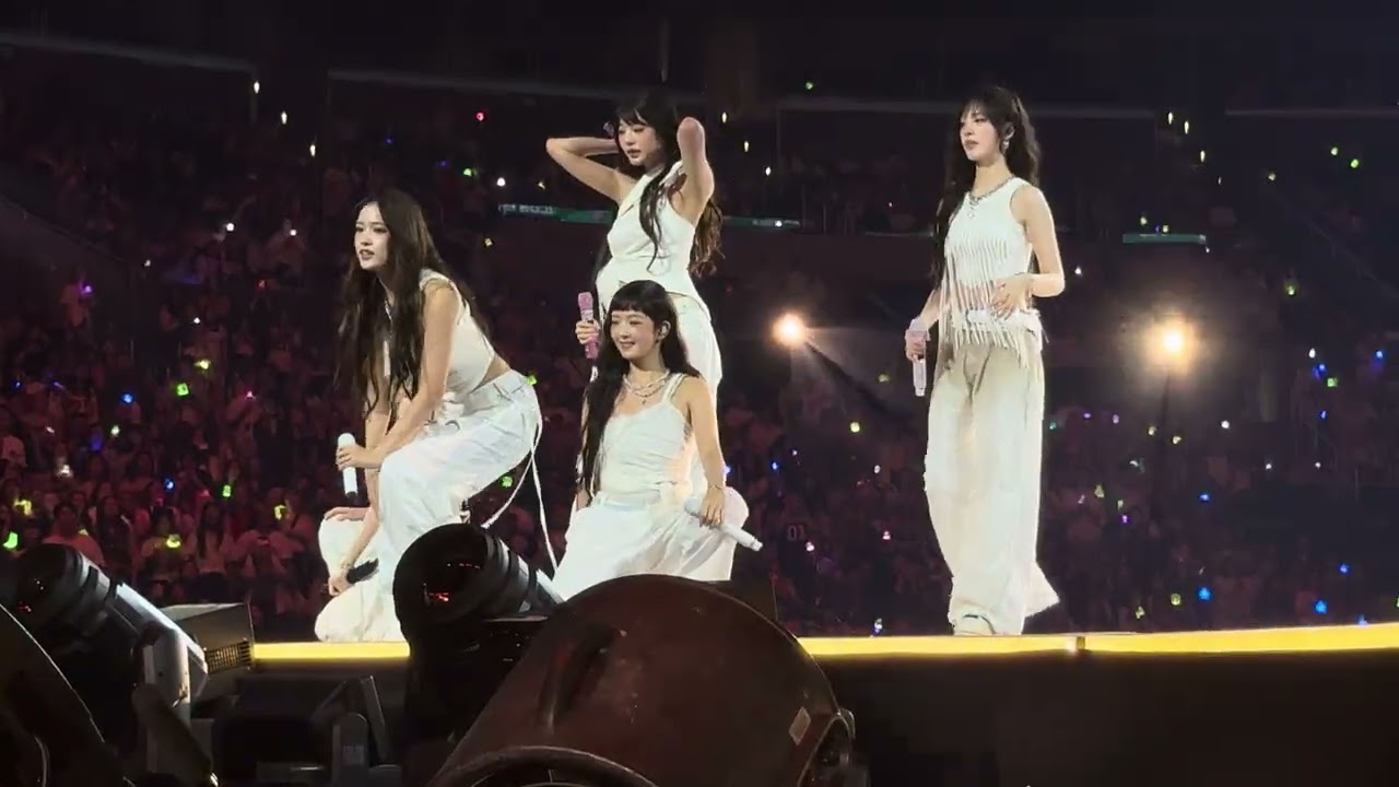 250801 IVE (아이브) - Rebel Heart, I Am, TKO, Attitude 직캠 Fancam KCON LA 2025 Day 1