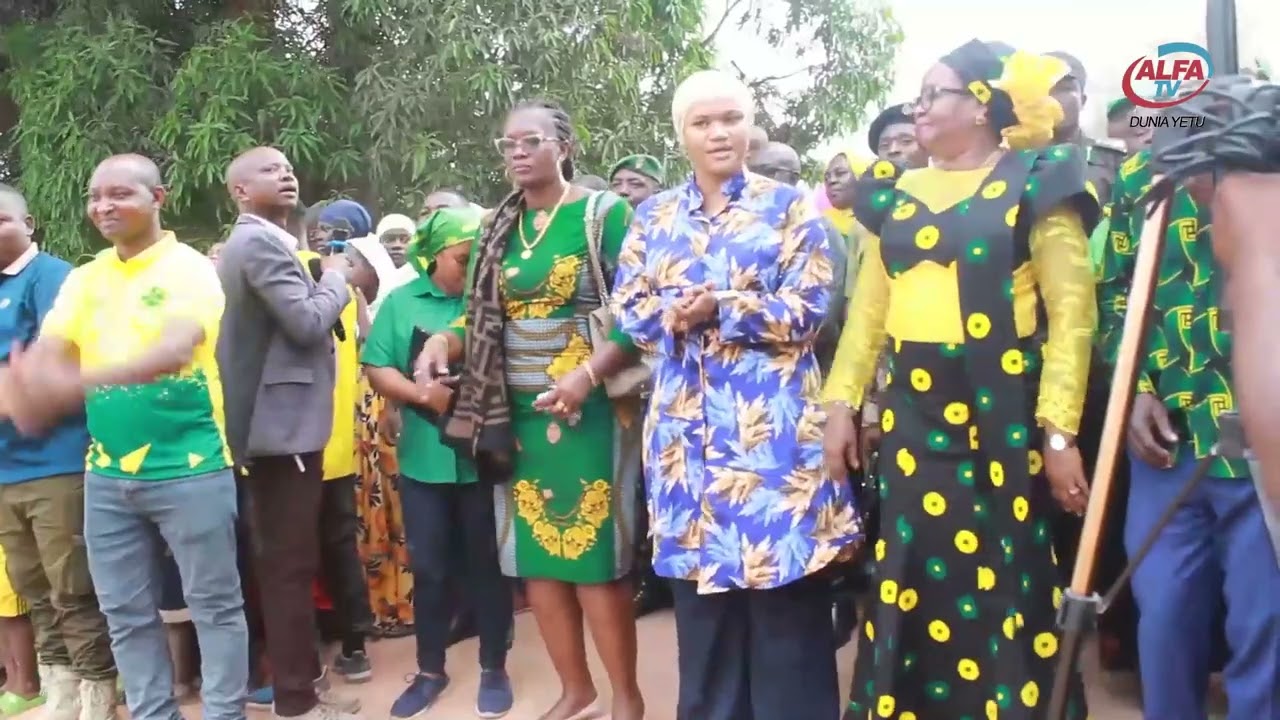 KIBANO CHA MAJALIWA KWA MENEJA WA TANROADS LINDI UJENZI WA BARABARA MILOLA