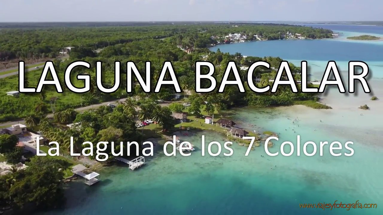 México. Laguna Bacalar, la Laguna de los 7 Colores a vista de dron en 4K