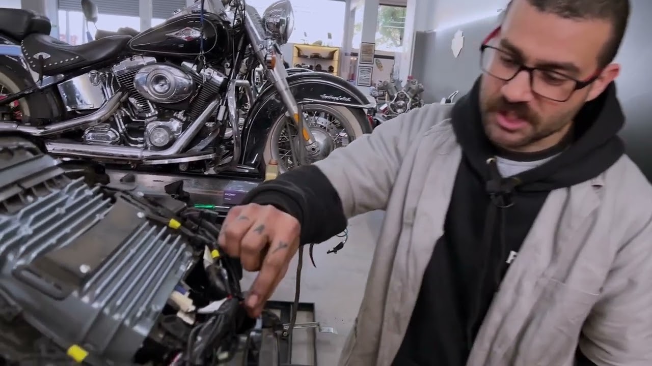 Alto-falantes extras - Harley Davidson