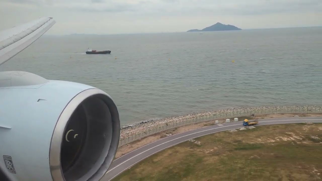 【台風直撃の香港】風で揺れるB773で香港へ着陸！キャセイパシフィック CX303 B-HNO