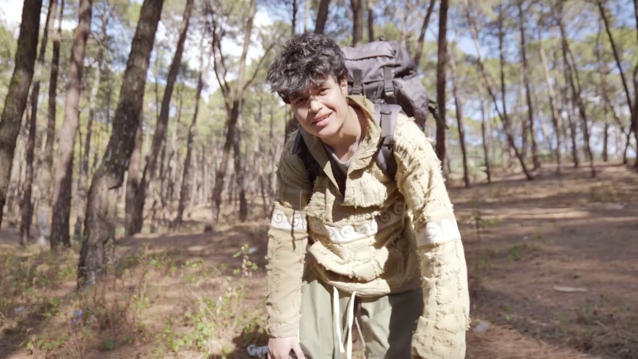 travelling solo on beautiful mountains ! A cenematic film