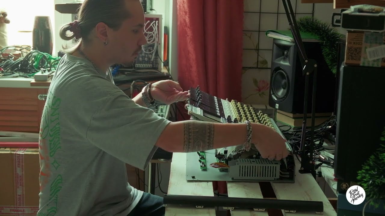 #Korg Zero 8 - #Repair & #Build