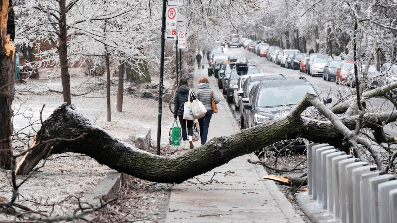 Environment Canada Issues Orange Warning:  — 30mm Ice Storm Hits Québec  Wednesday