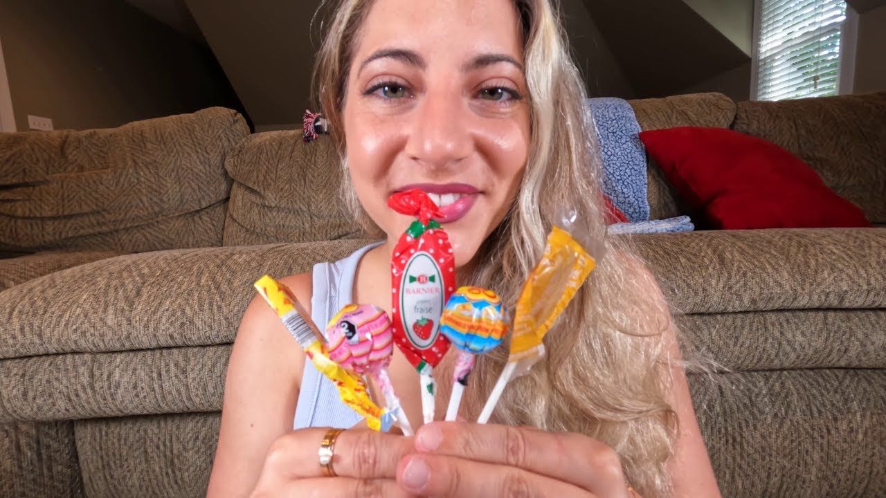 ASMR Lollipop Taste Test 🍭/Mouth Sounds